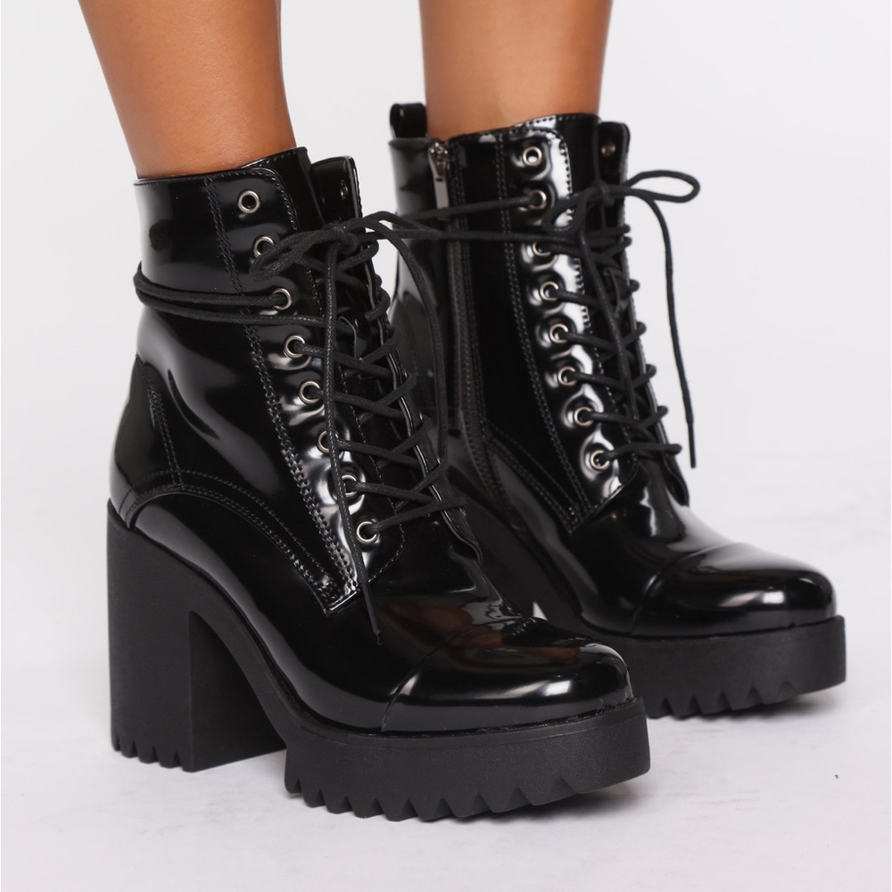Black Combat booties